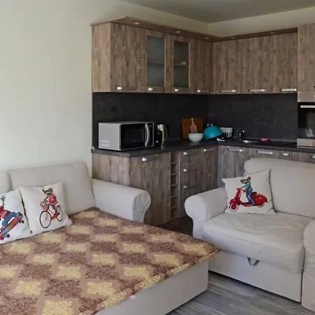 Cozy One Bedroom In Iglika Complex